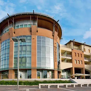 hotel-residence-portus-portogruaro.hotelinveneto.com/