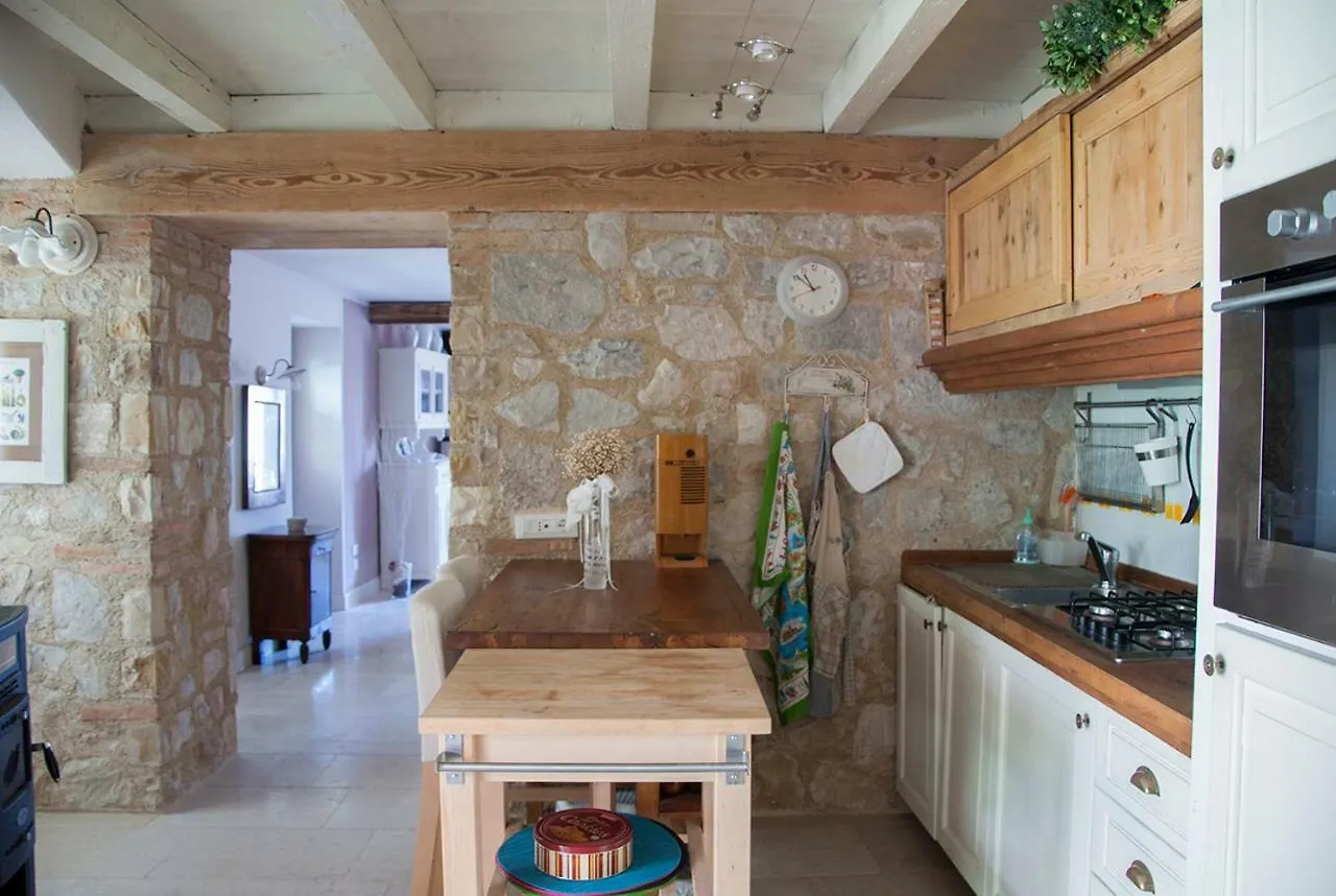 Charming Rustic House Villa Gardone Riviera
