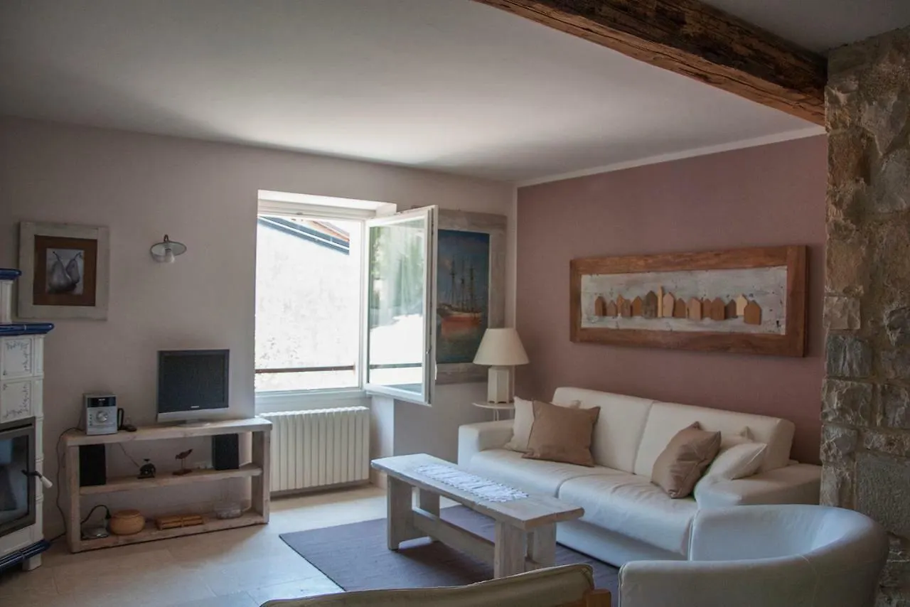 Ferienhaus Villa Charming Rustic House Gardone Riviera