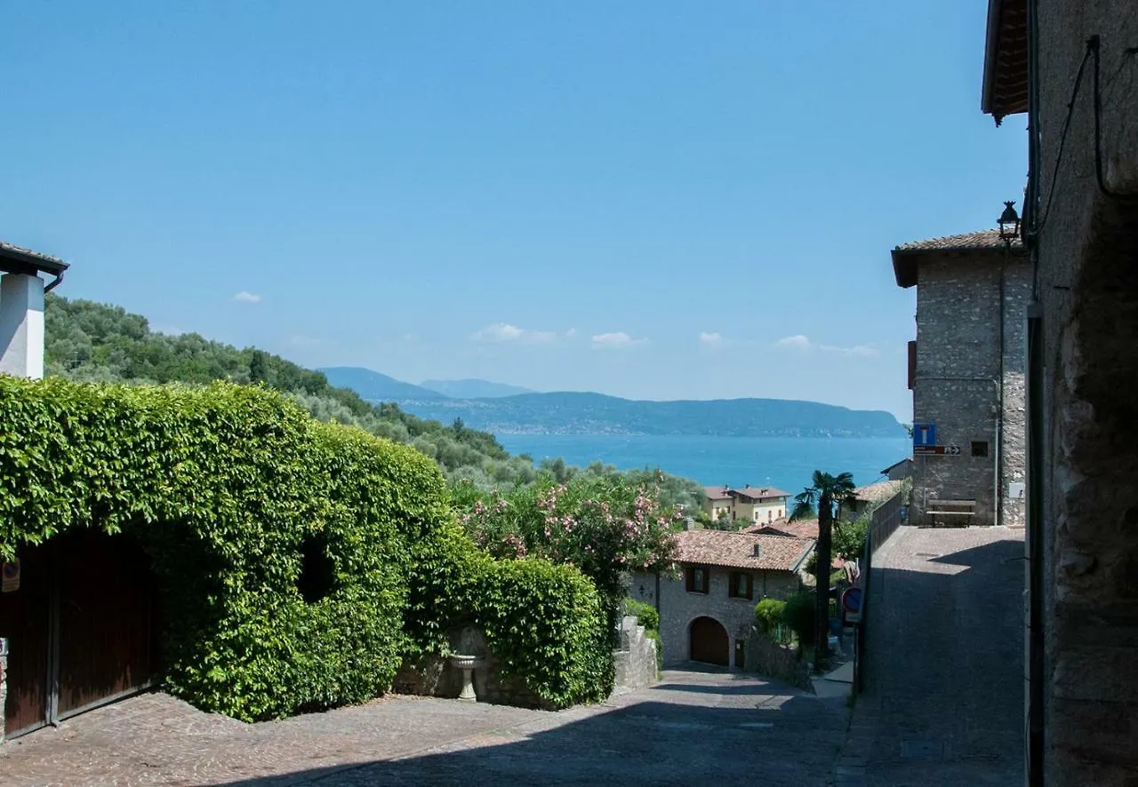 Villa Charming Rustic House Gardone Riviera Italien